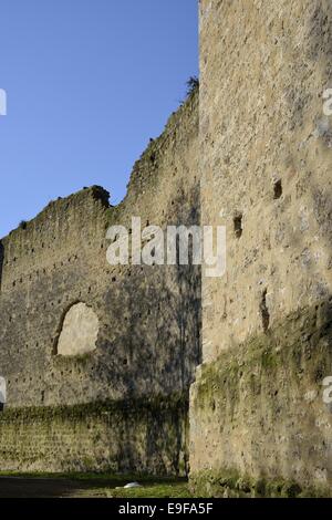 Remparts de la ville de Staggia Senese Banque D'Images