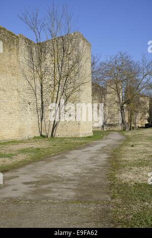 Remparts de la ville de Staggia Senese Banque D'Images