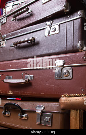 Pile de valises Banque D'Images