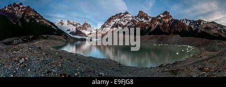 Cerro Torre de à la laguna PANORAMA Banque D'Images