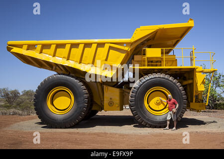 Big Yellow transporteur Banque D'Images