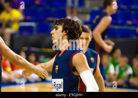 Barcelone - 15 juin : Victor Sada joue contre l'équipe de basket-ball TAU Vitoria au Palau Blaugrana. Banque D'Images