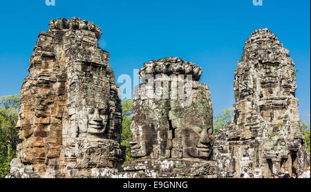 Visages de pierre au temple Bayon à Siem Reap, Cambodge Banque D'Images