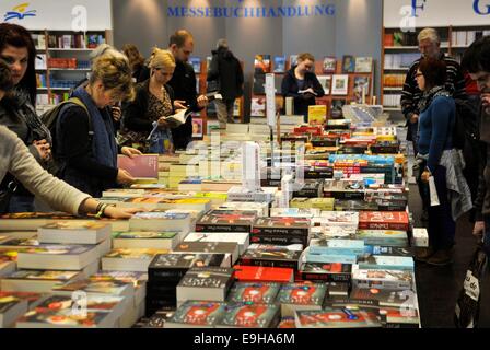 Librairie équitable, Foire du livre de Leipzig 2013, Leipzig, Saxe, Allemagne Banque D'Images