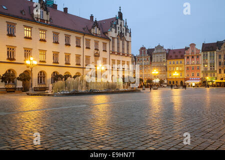 Place du marché et nouvel hôtel de ville - Rynek we Wrocławiu, Wroclaw, Pologne Banque D'Images