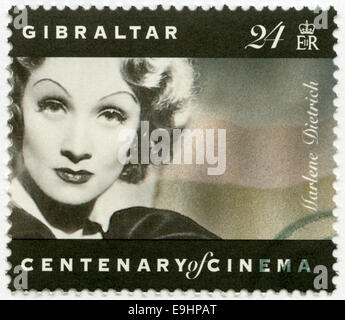 GIBRALTAR - 1995 : affiche de Marlene Dietrich (Chemistry 1901-1992), actrice et chanteuse Banque D'Images