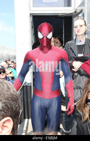 L'acteur de 'The Amazing Spider-Man 2" l'Empire State Building en vedette : Spider Man Où : NYC, New York, United States Quand : 26 Avr 2014 Banque D'Images