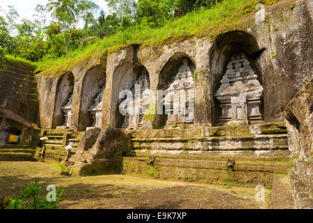 L'entrée d'un temple à Ubud, Bali, Indonésie. Banque D'Images