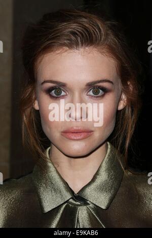 Beverly Hills, CA, USA. 28 Oct, 2014. Holland Roden aux arrivées d'IWMF prix Courage en journalisme, le Beverly Hilton Hotel, Los Angeles, CA, 28 octobre 2014. Crédit : Xavier Collin/Everett Collection/Alamy Live News Banque D'Images