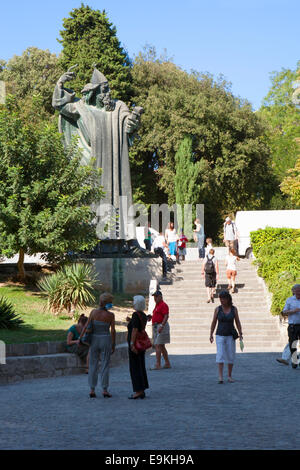 SPLIT ET LA STATUE DE GRGUR Banque D'Images