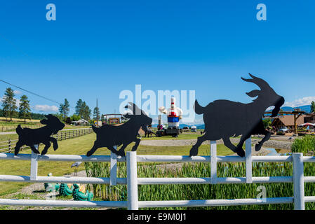 Journal de la Grange, Roadside Attraction et stocker, Armstrong, de l'Okanagan, Colombie-Britannique, Canada Banque D'Images