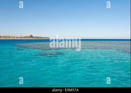 Vue sur la mer de corail tropical avec Banque D'Images