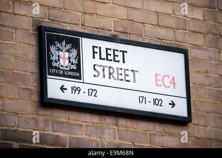 Londres, UK - Signes marquant Fleet Street à Londres, le lieu traditionnel des journaux du Royaume-Uni et de l'industrie des médias. Banque D'Images