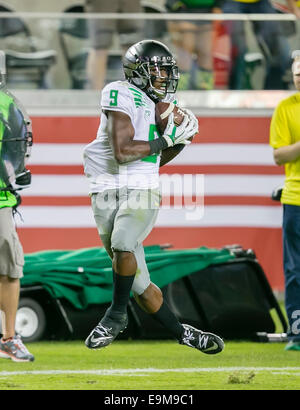 24 octobre 2014 : Oregon Ducks receveur Byron Marshall (9) en action au cours de la NCAA Football match entre l'Oregon Ducks et le California Golden Bears à Levi's Stadium à Santa Clara, CA. Cal 59-41 Oregon défait. Damon Tarver/Cal Sport Media Banque D'Images