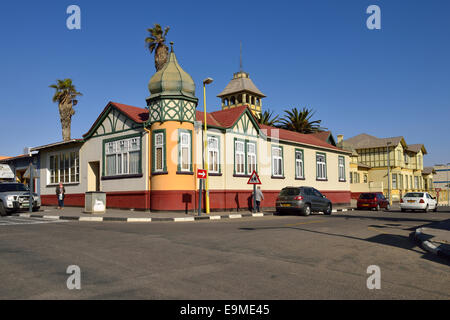 Allemand historique bâtiment colonial, Woermann-Haus à l'arrière du bâtiment, Swakopmund, Erongo, Namibie Province Banque D'Images