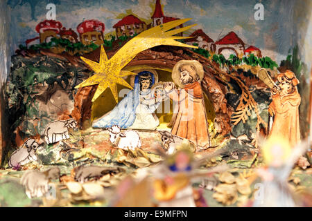 Crèche de Noël tchèque traditionnel de Noël de bébé Jésus Banque D'Images