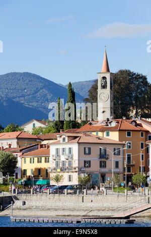 Lac Maggiore Laveno Banque D'Images