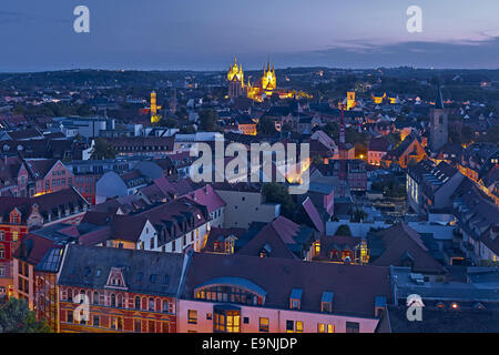 Ville avec la Cathédrale et l'église Saint Severus à Erfurt, Allemagne Banque D'Images