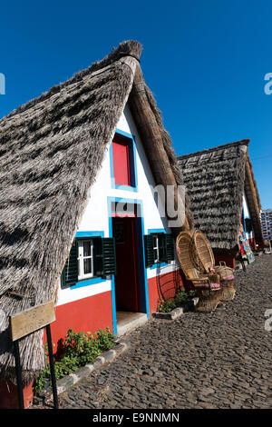 Maison traditionnelle, Santana, Madère, Canaries Banque D'Images