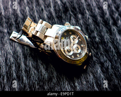 GOMEL, Bélarus - 31 août 2014 : J. HARRISON J.H-014DS montre-bracelet. J. Harrison ce Japonais watch company. Banque D'Images