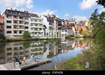 Vue de la rivière Lahn, Marburg, Marburg, Hesse, Germany, Europe, Banque D'Images