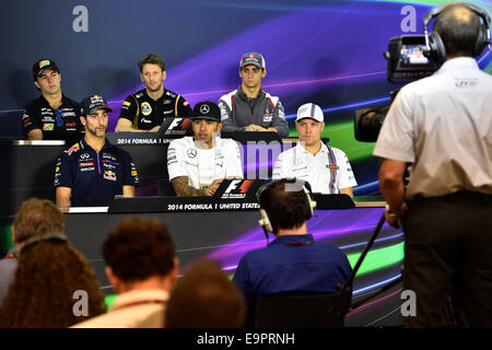 Sport Automobile : Championnat du Monde de Formule 1 de la FIA 2014, Grand Prix des États-Unis, # 3 Daniel Ricciardo (AUS, Infiniti Red Bull Racing), # 44 Lewis Hamilton (GBR, Mercedes AMG Petronas F1 Team), # 77 (FIN, Valtteri Bottas Williams Martini Racing, # 11 Sergio Perez (MEX, Sahara Force India F1 Team), # 8 Romain Grosjean (FRA, Lotus F1 Team), # 21 Esteban Gutierrez (MEX, Sauber F1 Team), Banque D'Images