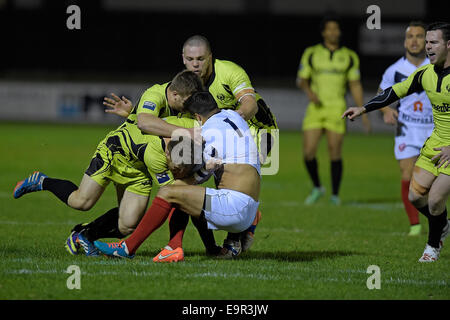 Galashiels, Royaume-Uni. 31 Oct 2014. Championnat d'Europe Championnat d'Europe de Rugby Ecosse RL vs France XII Netherdale Galashiels, Matthias PALA ( France ) FFRXIII sous pression (Photo : Rob Gray) Crédit : Rob Gray/Alamy Live News Banque D'Images