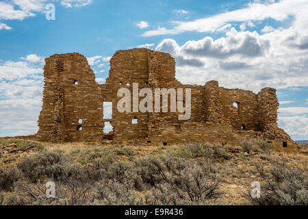 Pueblo Pintado est une ruine en Anasazi Chaco Canyon dans le nord du Nouveau Mexique. Il a été construit en 1060-1061 par A.D. Pueblo ancêtres. Banque D'Images