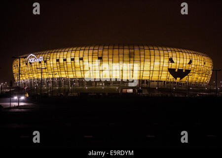 Comme un énorme PGE Arena Gdansk citrouille haloween Banque D'Images