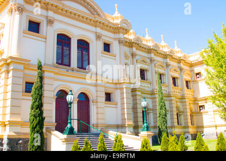 Façade de l'Albert Hall à city park, Launceston, Tasmania,AustraliaThe Albert Hall est un centre de congrès dans la conception de l'époque victorienne Banque D'Images