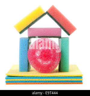 Accueil à partir de la vaisselle, éponge tampon à récurer, torchon, isolé Banque D'Images