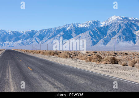 Une vue panoramique de la partie Est de la Sierra de CA-190 road Banque D'Images