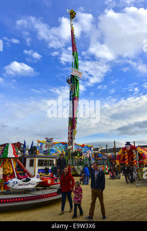 Stock photo - attractions foraines manèges. ©George Sweeney/Alamy Banque D'Images