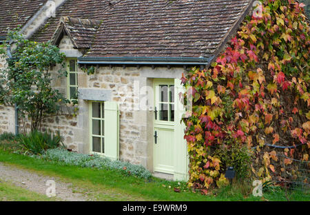 Joli cottage français, st CENERI LE GEREI, Normandie, France Banque D'Images