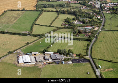 Vue aérienne d'une ferme typique UK dans le Bedfordshire, Angleterre Banque D'Images