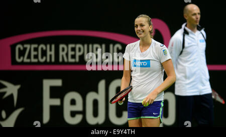 La République tchèque Petra Kvitova tennis player était la formation à Prague avant qu'elle joue la Fed Cup match final contre l'Allemagne. Prague, République tchèque, le 4 novembre 2014 (Photo/CTK Michal Kamaryt) Banque D'Images