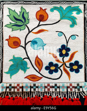 Perlage autochtones native Indian modèle floral bead art Banque D'Images
