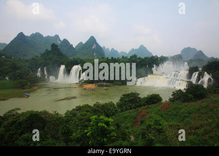 Guangxi Cascade Detian Banque D'Images