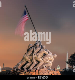 US Marine Corps War Memorial, également connu sous le nom de Mémorial Iwo-Jima à Arlington, Virginia, USA. Banque D'Images