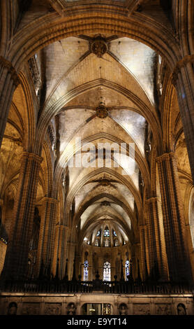 L'Espagne. La Catalogne. La Cathédrale de Barcelone. À l'intérieur. Abside. 13e siècle. Banque D'Images
