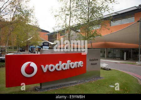 Maison de Vodafone, le quartier général de la Division mondiale appelé Vodafone Group plc. dans le Berkshire. Banque D'Images