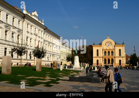 Kossuth Lajos Ter square, Pecs Hongrie Baranya county South Transdanubia. Banque D'Images