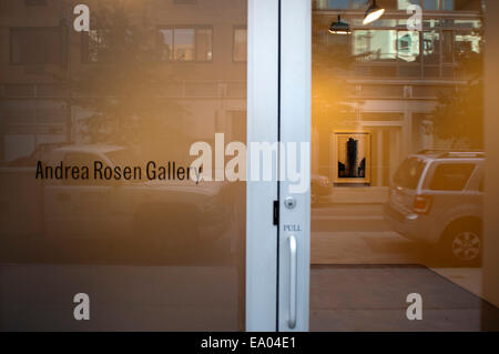 'Andrea Rosen Gallery' dans la zone de Chelsea, Manhattan. New York. USA. Il y a vingt ans, Chelsea a été relativement mieux connu comme q Banque D'Images