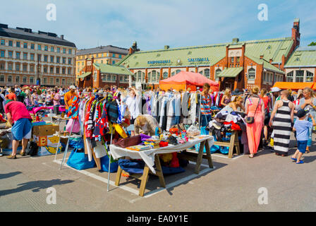 Hietalahden kirpputori, marché aux puces de Hietalahti square, le centre d'Helsinki, Finlande, Europe Banque D'Images