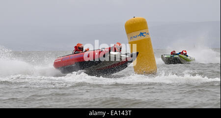 Bateau gonflable course offshore Zapcats Banque D'Images