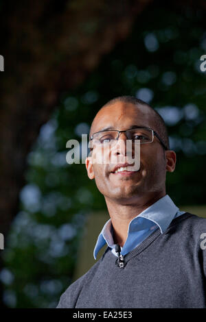 Clarke Carlisle, le footballeur et l'auteur, à l'Edinburgh International Book Festival 2014. Edimbourg, Ecosse. 22 août 2014 Banque D'Images