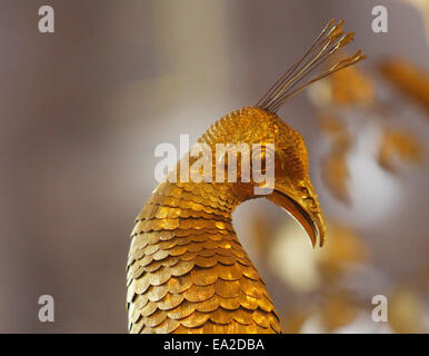 Catherine II a acquis le Golden Peacock réveil en 1781 d'Angleterre maintenant exposée dans le Musée de l'Ermitage. L'automate Banque D'Images