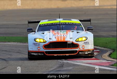 Shanghai, Chine. 2e Nov, 2014. 97 - Aston Martin Racing (GBR). Aston Martin Vantage V8. DARREN TURNER (GBR) STEFAN MUCKE (DEU) - FIA World Endurance Championship catégorie 1-2 Le Mans GTE Pro. Au Circuit International de Shanghai. © Marcio Machado/ZUMA/ZUMAPRESS.com/Alamy fil Live News Banque D'Images