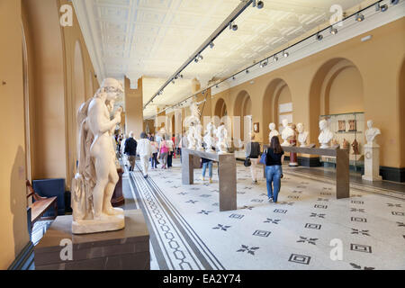 Victoria and Albert Museum, Kensington, Londres, Angleterre, Royaume-Uni, Europe Banque D'Images