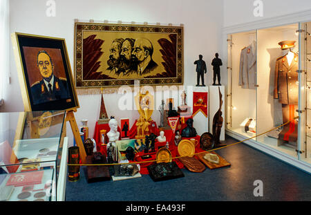 Objets de dévotion, Musée de la Stasi, Berlin Banque D'Images